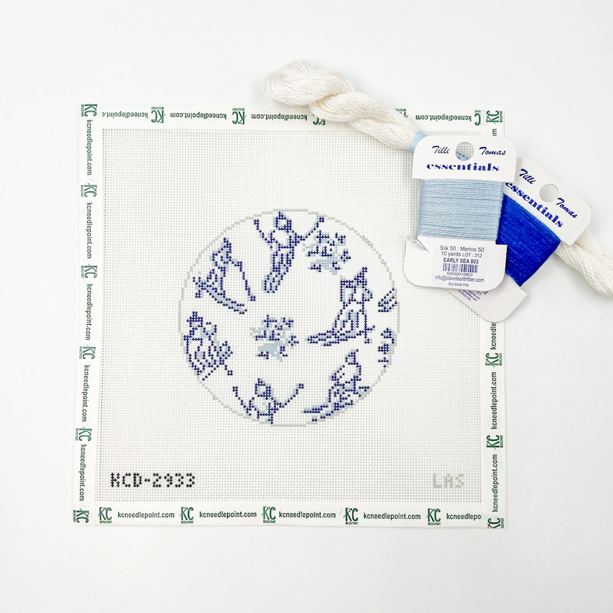 Blue and White Ski Round Kit
