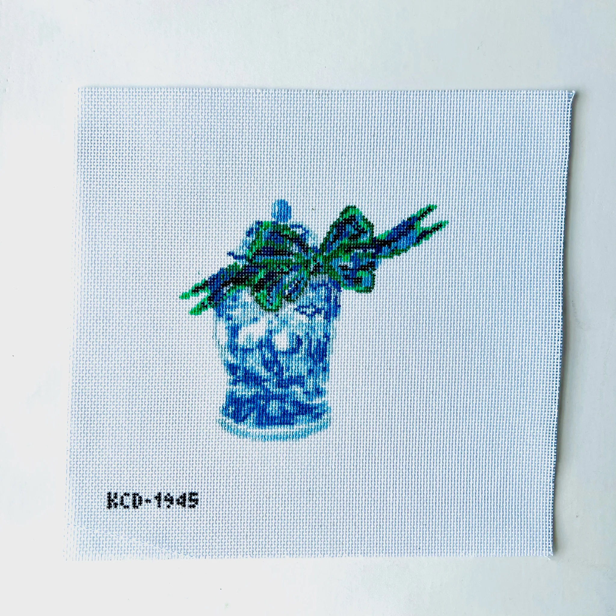 Chinoiserie with Black Watch Bow Canvas