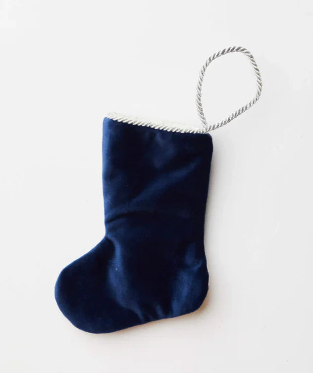 Finished Bauble Stocking: Santa's Bountiful Sleigh - Image 2