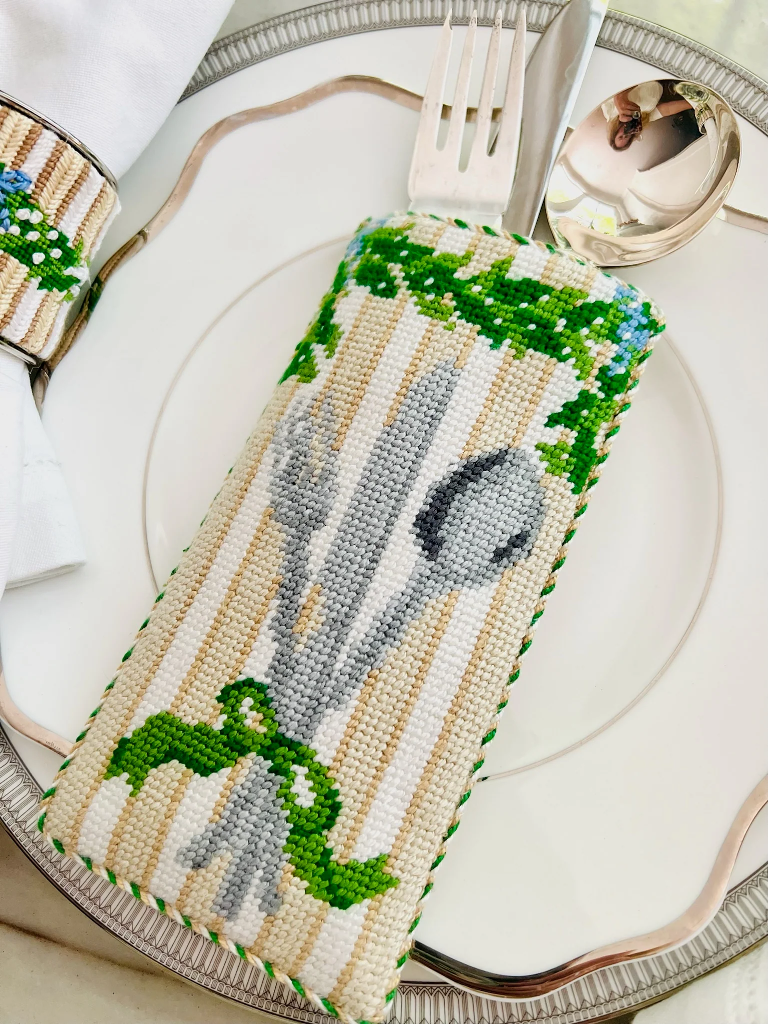 Neutral Silverware Holder - Image 2