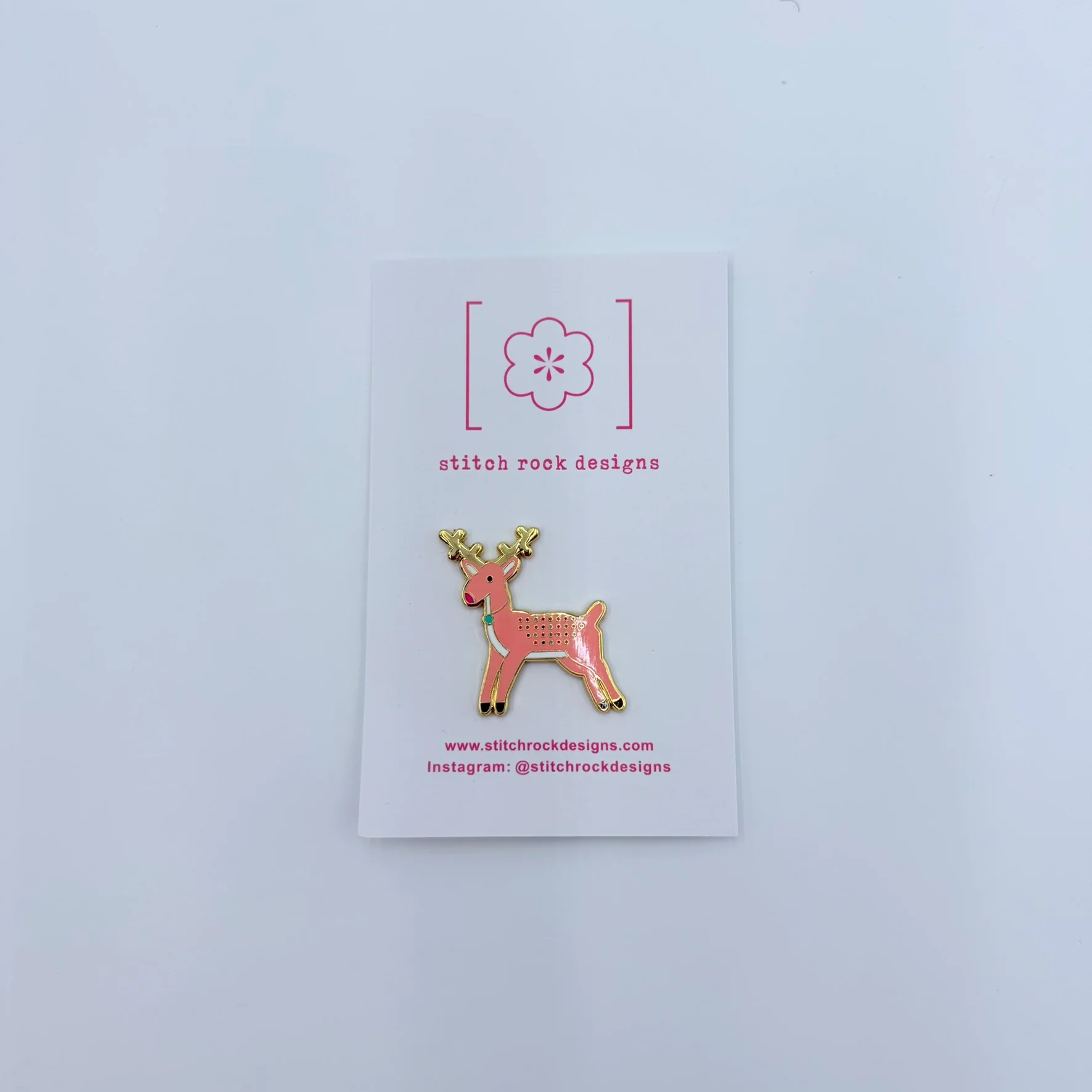 Pink Reindeer Needle Minder