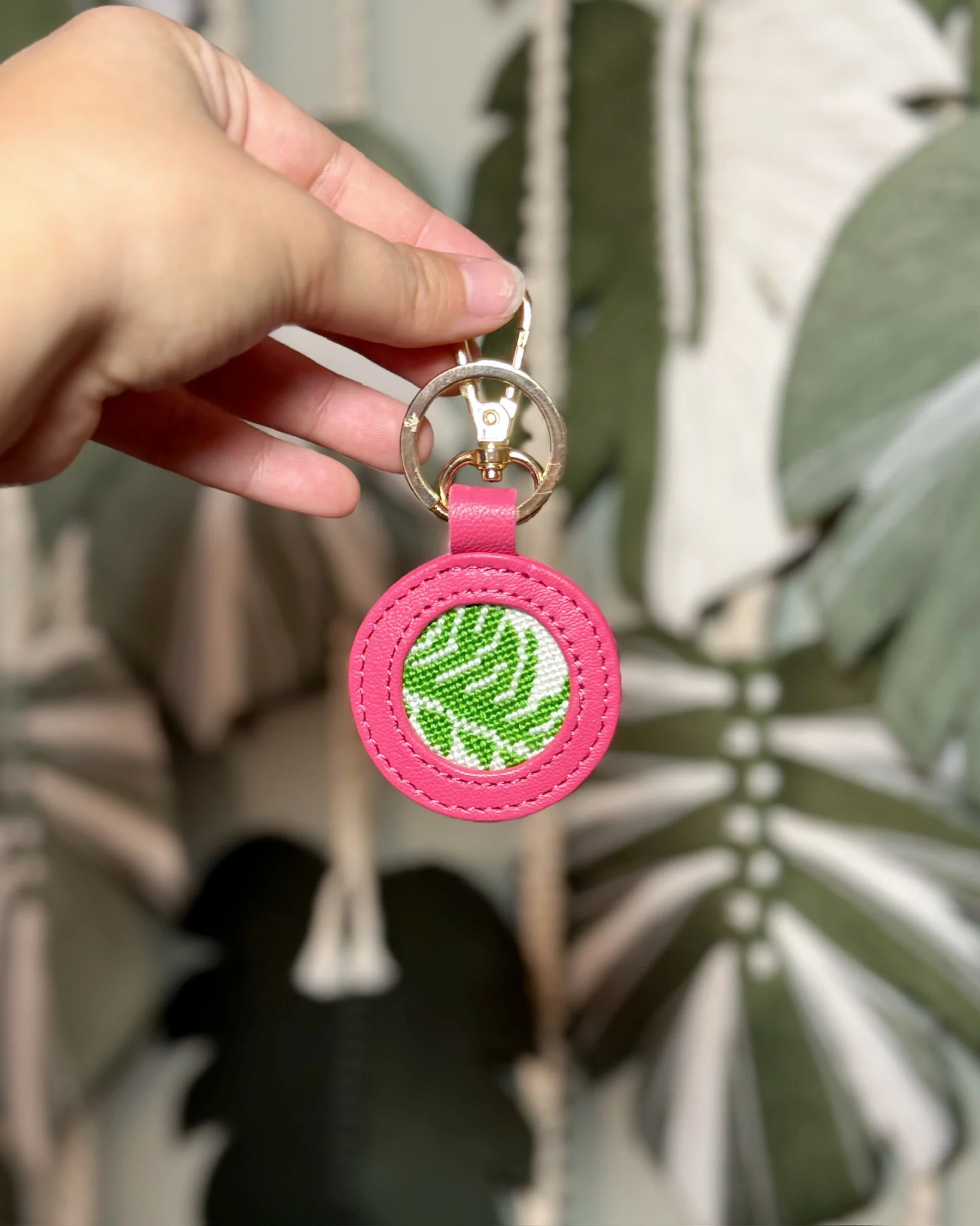 "Pocket Palm" Happy Stitching All-In-One Key Fob/Bag Tag Kit - Image 4