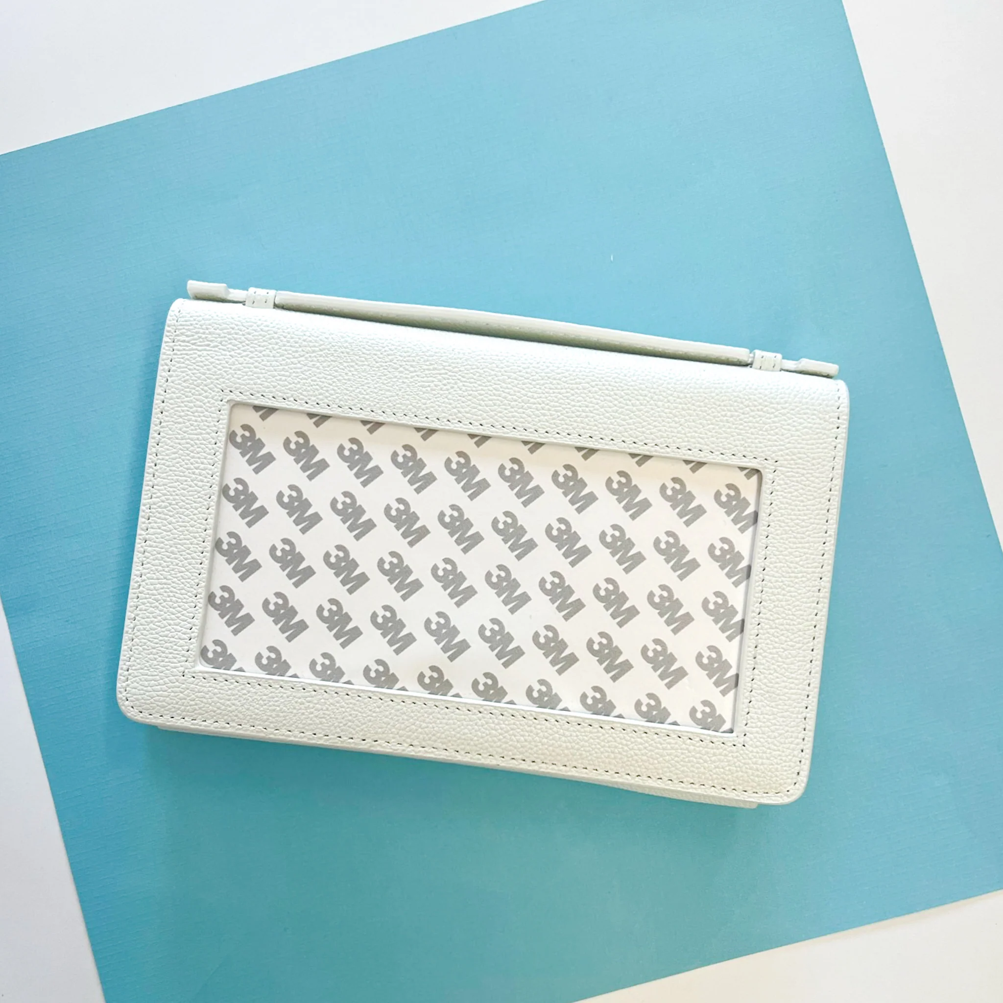 The Everyday Clutch