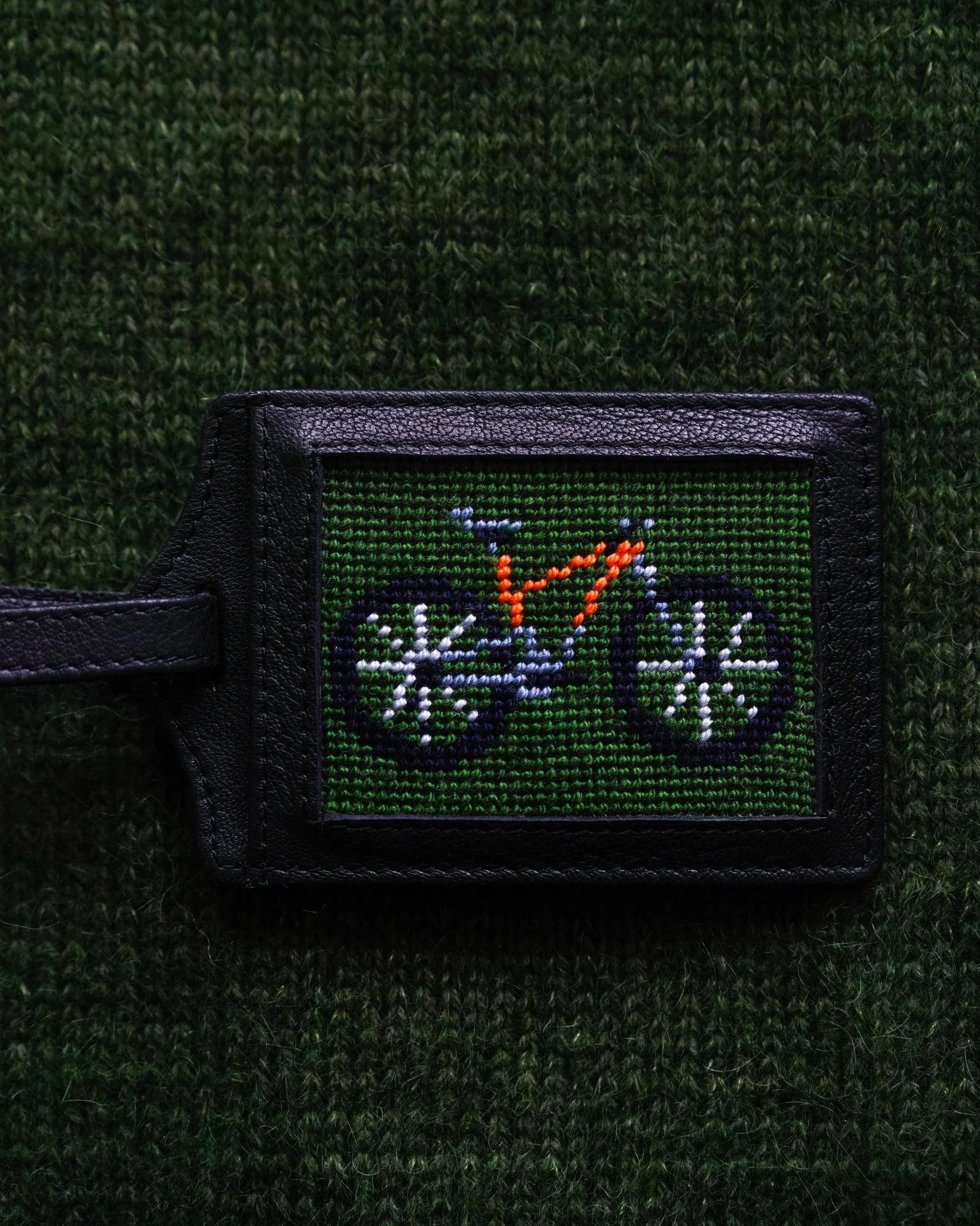 "Trail Mix" Happy Stitching All-In-One Luggage Tag Kit - Image 4